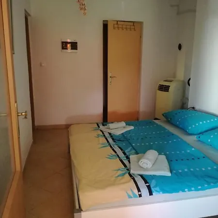 Gostinjska kuća In - Varvari For 3 Pax Rural Environment Porec