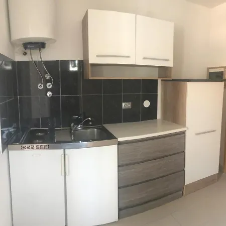 Gostinjska kuća In - Varvari For 3 Pax Rural Environment
