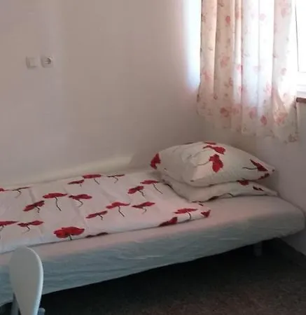 Gostinjska kuća In - Varvari For 3 Pax Rural Environment