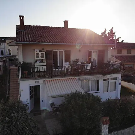 In - Varvari For 3 Pax Rural Environment 3*